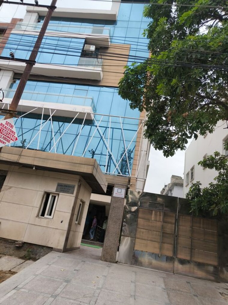Exterior View, sector 65 Commercial Office Space 12000 Sq.Ft. In Sector 65 Noida 10471142