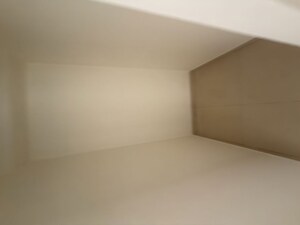 Room in 2 BHK Apartment at Lodha Amara, Kolshet Road – for Rent