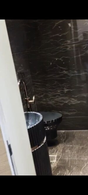 Furnished Amenities in 4 BHK Builder Floor at Greater Kailash I – for Rent
