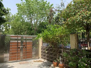 3 BHK Builder Floor – Exterior View View at Sector 12 - for Rent
