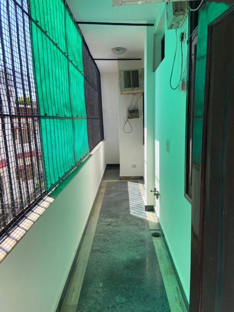 undefined, sarvapriya vihar 3 Bedroom 2000 Sq.Ft. Builder Floor In Sarvapriya Vihar Delhi 10471512