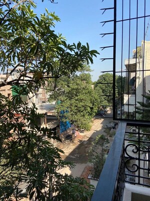 3 BHK Builder Floor – Exterior View View at Sarvapriya Vihar - for Rent