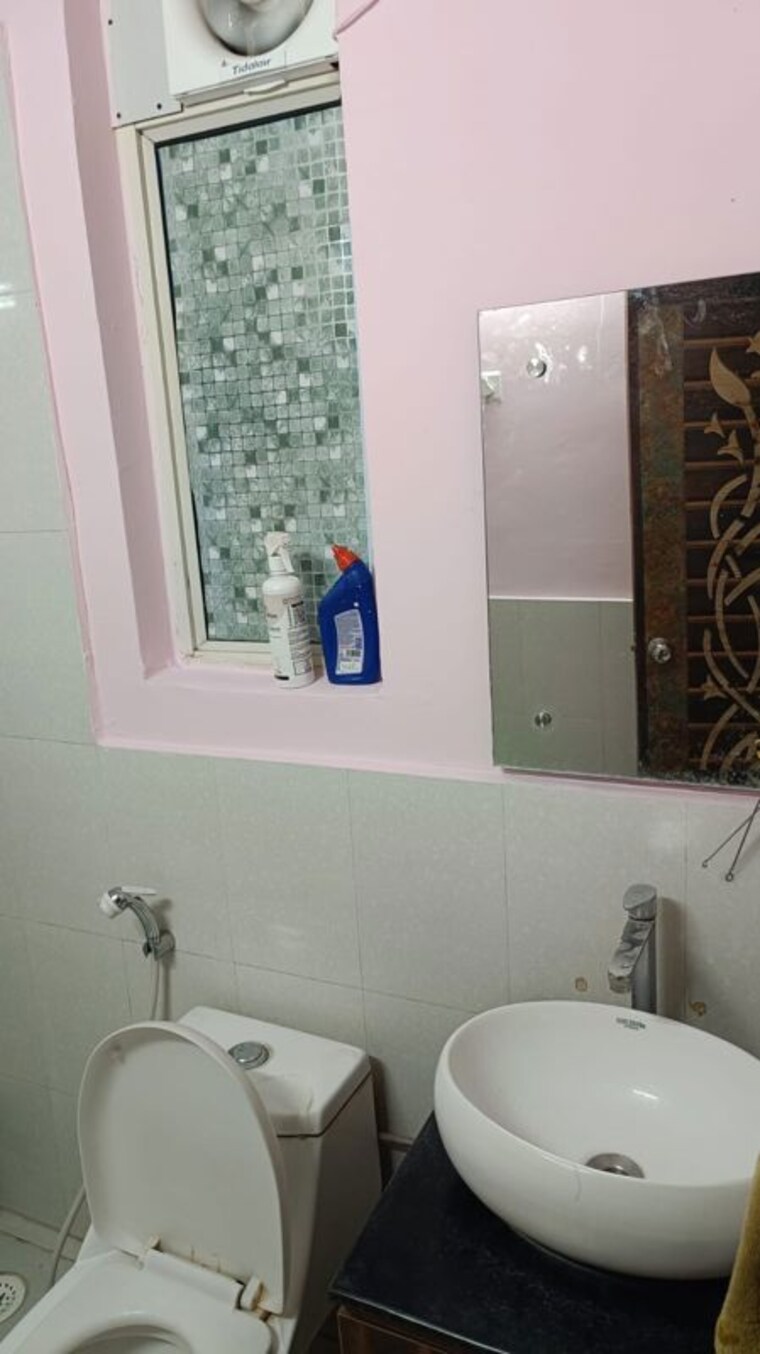 Bathroom, pyramid-square-67a 2 Bedroom 850 Sq.Ft. Apartment In Sector 67 Gurgaon 10470219