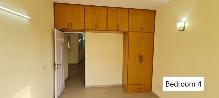 Room, emaar-mgf-emerald-hills 4 Bedroom 3150 Sq.Ft. Apartment In Sector 65 Gurgaon 10471572