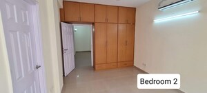 Room in 4 BHK Apartment at Emaar MGF Emerald Hills, Sector 65 – for Rent