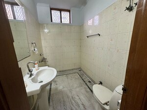 Bathroom in 4 BHK Builder Floor at Jawahar Nagar – for Rent