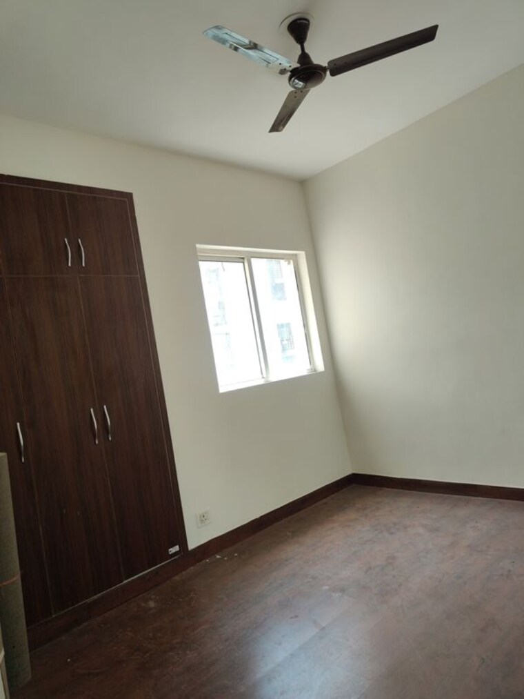 Room, paras-tierea-premium-floor 3 Bedroom 1285 Sq.Ft. Apartment In Sector 137 Noida 10471544