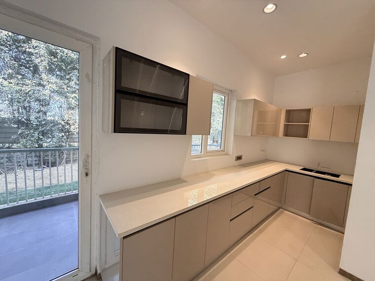 Kitchen, conscient-heritage-max 3 Bedroom 1942 Sq.Ft. Apartment In Sector 102 Gurgaon 10471612