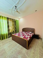 3 BHK 1800 Sq.Ft. Builder Floor in Ansal Plaza Sector-23