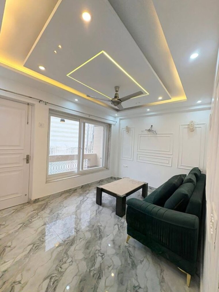 Kitchen, freedom fighters enclave 3 Bedroom 1500 Sq.Ft. Builder Floor In Freedom Fighters Enclave Delhi 10471651