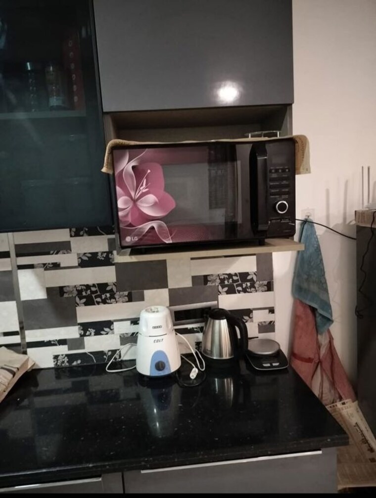 Kitchen, palm-residency-chhatarpur 3 Bedroom 1200 Sq.Ft. Builder Floor In Chattarpur Delhi 10471614