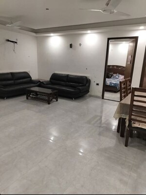 Hall in 3 BHK Builder Floor at Palm Residency Chhatarpur, Chattarpur – for Rent