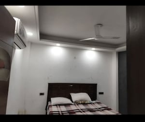 Bedroom in 3 BHK Builder Floor at Palm Residency Chhatarpur, Chattarpur – for Rent