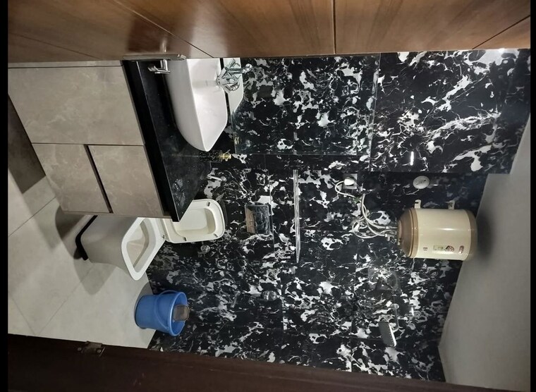 Bathroom, palm-residency-chhatarpur 3 Bedroom 1200 Sq.Ft. Builder Floor In Chattarpur Delhi 10471614