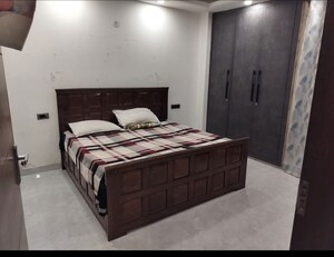 Bedroom in 3 BHK Builder Floor at Palm Residency Chhatarpur, Chattarpur – for Rent