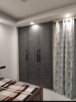 Bedroom in 3 BHK Builder Floor at Palm Residency Chhatarpur, Chattarpur – for Rent