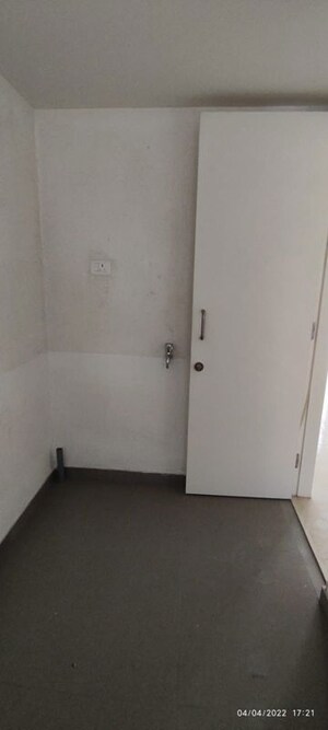 Room in 3 BHK Builder Floor at Godrej 24, Hinjewadi – for Sale