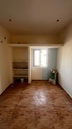 2 BHK Builder Floor For Sale in Mannivakkam