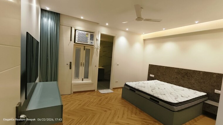 Bedroom, vasant kunj 3 Bedroom 1800 Sq.Ft. Builder Floor In Vasant Kunj Delhi 10471682
