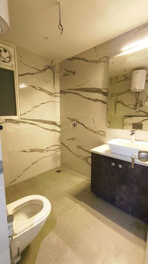 Team Area in 3 BHK Builder Floor at Vasant Kunj – for Rent
