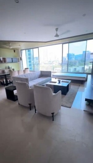 3 BHK Apartment For Rent in Oberoi Realty Esquire, Goregaon East