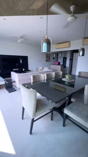 Team Area in 3 BHK Apartment at Oberoi Realty Esquire, Goregaon East – for Rent