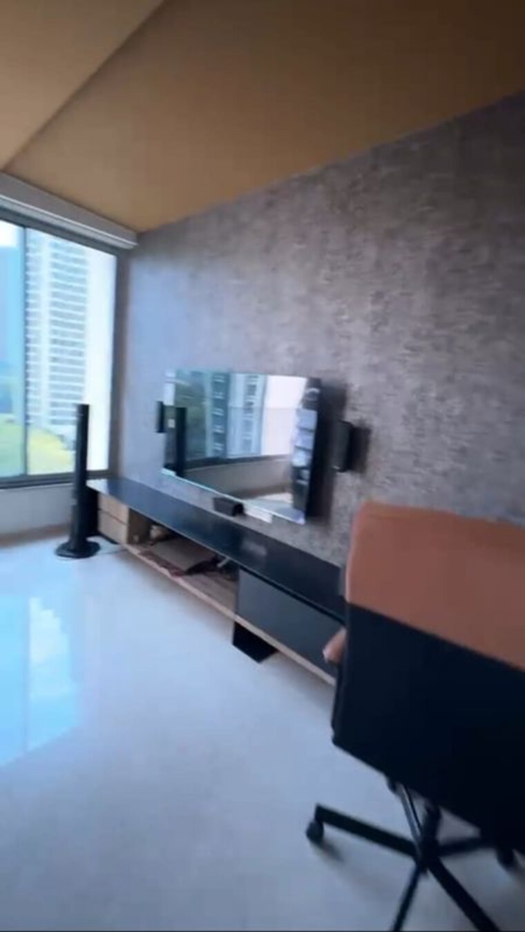 Living Room, oberoi-realty-esquire 3 Bedroom 1367 Sq.Ft. Apartment In Goregaon East Mumbai 10471669