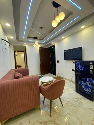 Team Area in 2 BHK Builder Floor at Freedom Fighters Enclave – for Rent