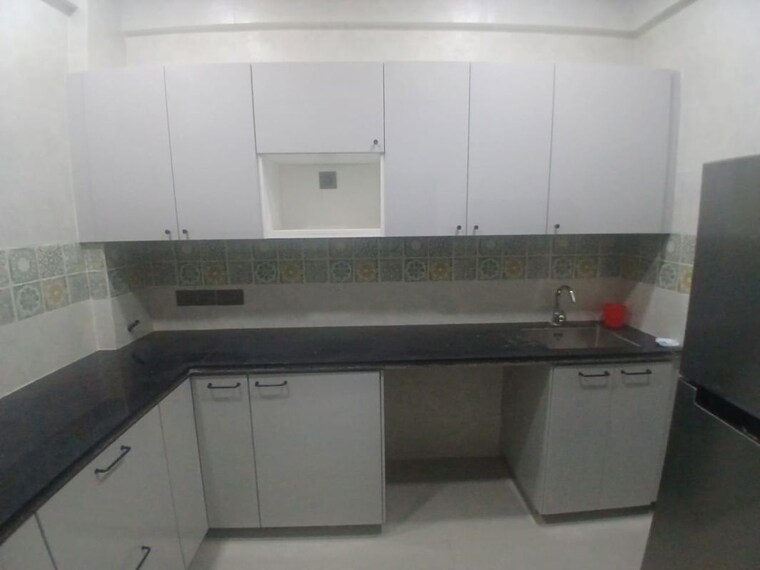 Kitchen, laxmi-chandra-niwas 1 Bedroom 450 Sq.Ft. Apartment In Charni Road Mumbai 10471698