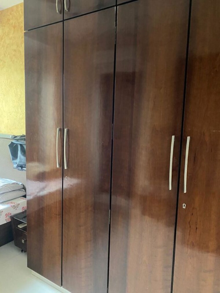 undefined, laxmi-chandra-niwas 1 Bedroom 450 Sq.Ft. Apartment In Charni Road Mumbai 10471698