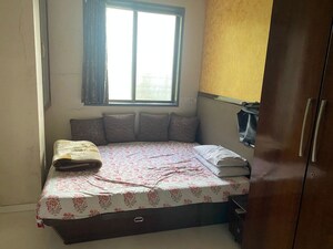 1 BHK Apartment For Rent in Laxmi Chandra Niwas, Charni Road