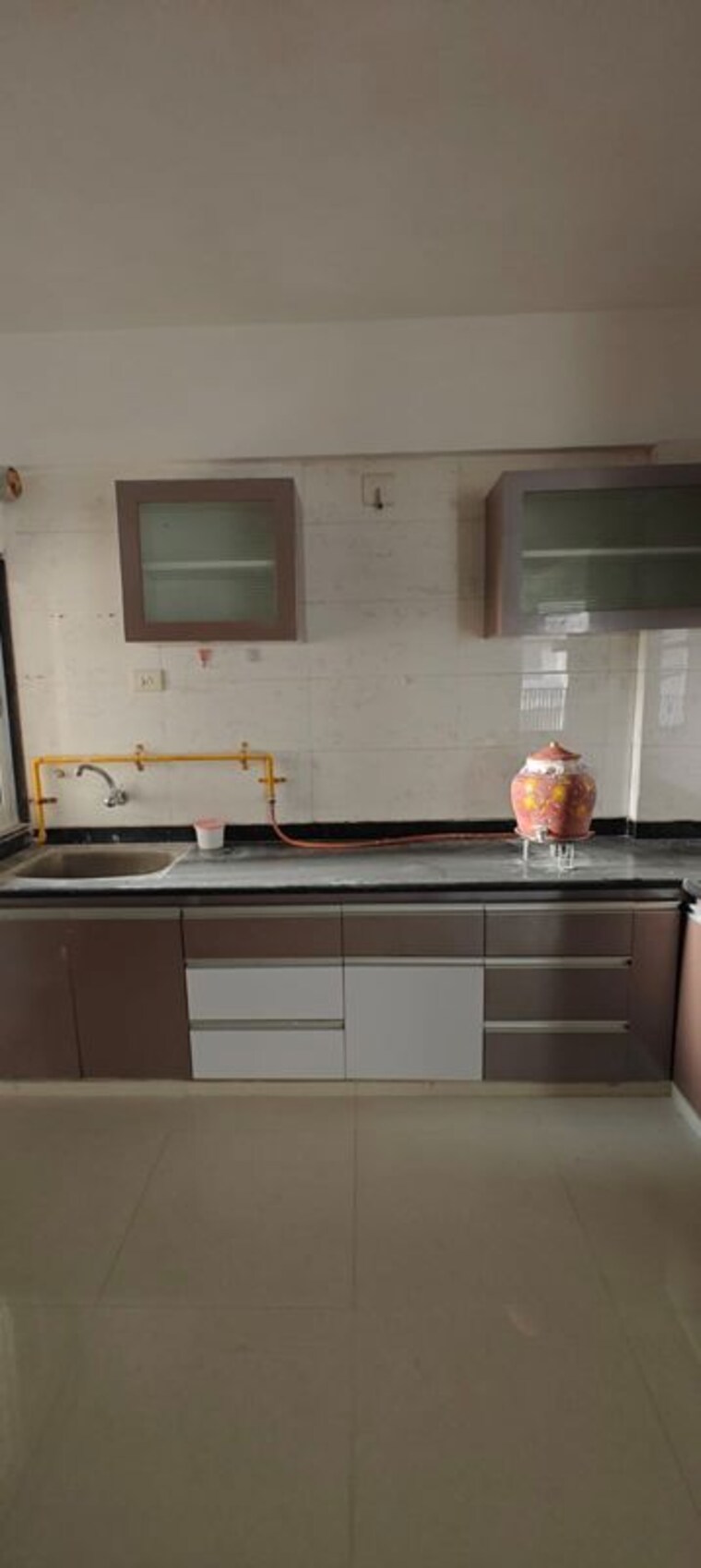 Kitchen, ellisbridge 3 Bedroom 1700 Sq.Ft. Apartment In Ellisbridge Ahmedabad 10471709