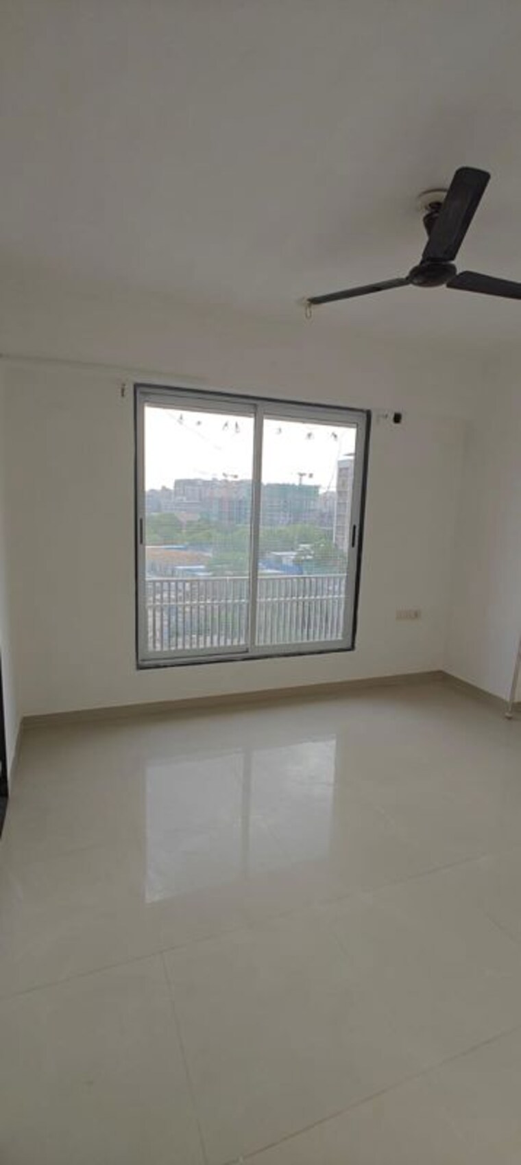 Room, ellisbridge 3 Bedroom 1700 Sq.Ft. Apartment In Ellisbridge Ahmedabad 10471709