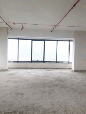 Room in  Office Space at Thane West – for Sale