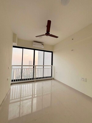 2 BHK Apartment For Rent in Dynamix Divum, Malad East