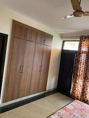 Bedroom in 4 BHK Apartment at Dwarka – for Rent