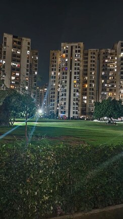 3.5 BHK + Servant Room Apartment For Sale in Jaypee Green Kosmos Phase II