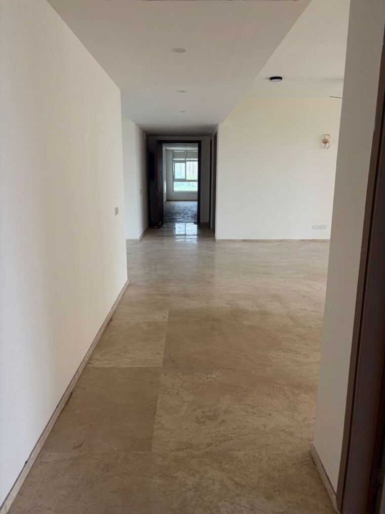 Room, vatika-sovereign-park 3.5 Bedroom 2690 Sq.Ft. Apartment In Sector 99 Gurgaon 10471844