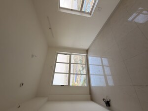 Bedroom in 2 BHK Apartment at Lodha Amara, Kolshet Road – for Rent