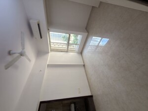 Bedroom in 2 BHK Apartment at Lodha Amara, Kolshet Road – for Rent