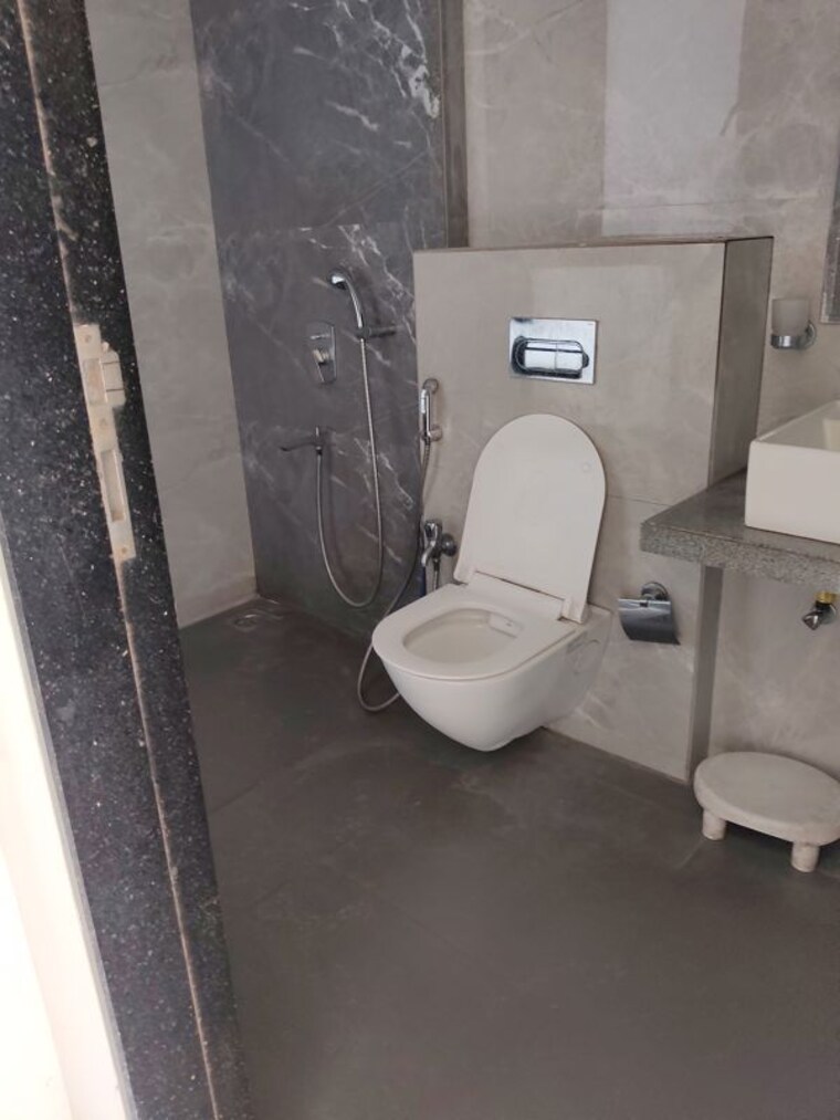 Bathroom, raj-infinia 2 Bedroom 745 Sq.Ft. Apartment In Malad West Mumbai 10471897