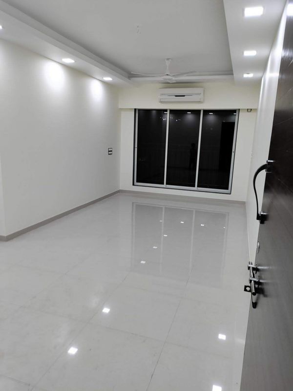 2 BHK 700 Sq.Ft. Apartment in Ajmera Shikhar