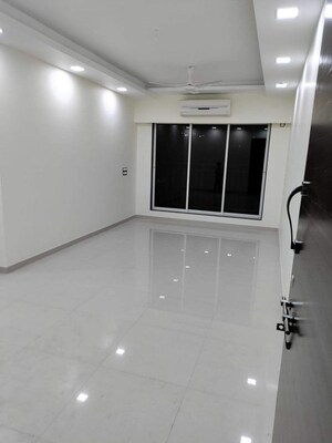 2 BHK Apartment For Rent in Ajmera Shikhar, Malad West