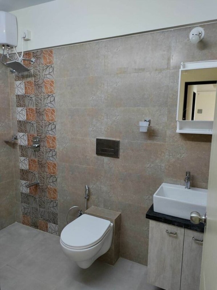 Bathroom, ajmera-shikhar 2 Bedroom 700 Sq.Ft. Apartment In Malad West Mumbai 10471924