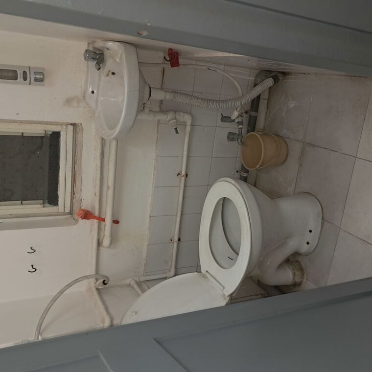Bathroom, perugate Commercial Office Space 150 Sq.Ft. In Perugate Pune 10463578