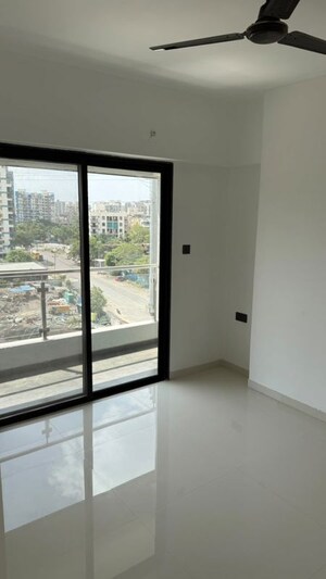 Room in 2 BHK Apartment at Croissance Ra Urbania, Ravet – for Rent