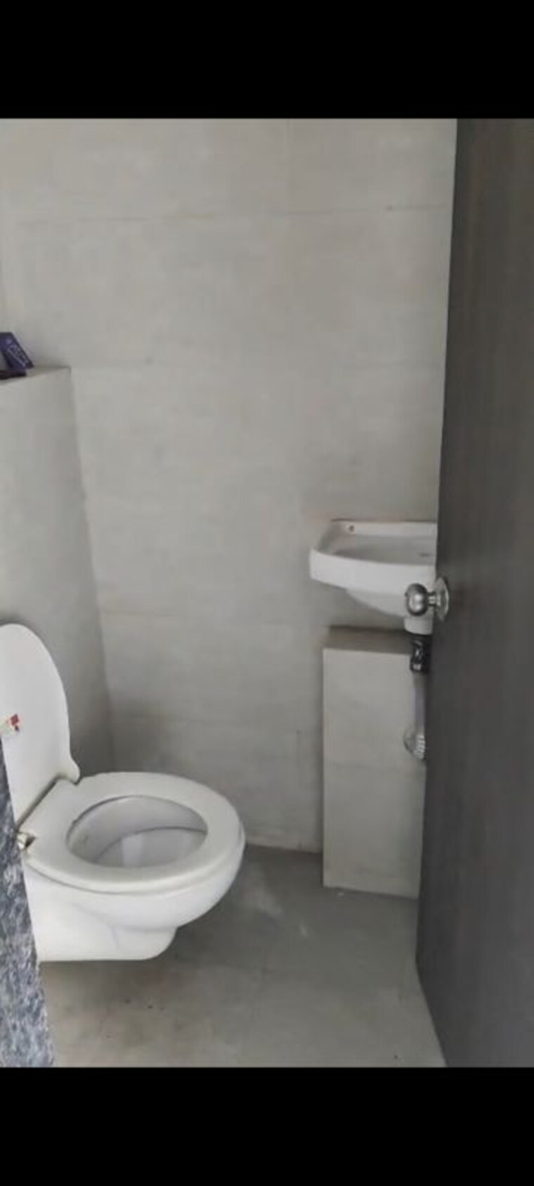 Bathroom, lodha-quality-home-tower-5 1 Bedroom 325 Sq.Ft. Apartment In Majiwada Thane 10471835