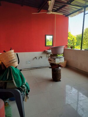 Furnished Amenities in 2.5 BHK Villa at Sector 28 – for Rent
