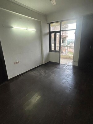 Room in 2.5 BHK Apartment at Star Rameshwaram, Raj Nagar Extension – for Rent