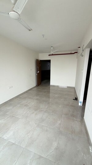 Room in 1 BHK Apartment at Sheth Irene, Malad West – for Sale